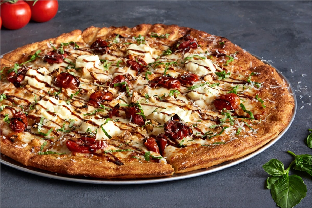 Order Pizza Online in Wellesley